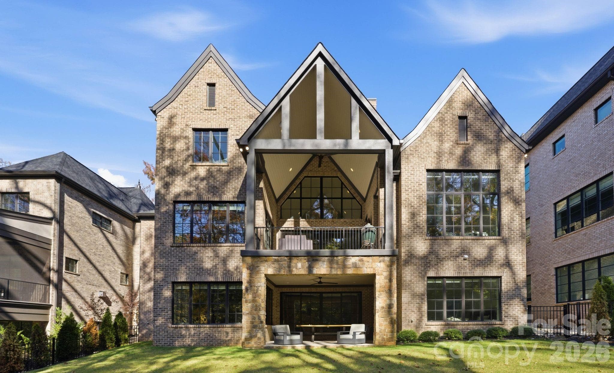 Single Family Residence at Charlotte, photo 3 of 47