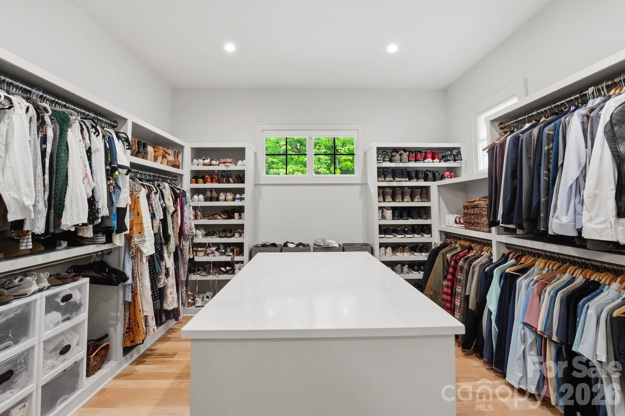 Primary Closet - Charlotte