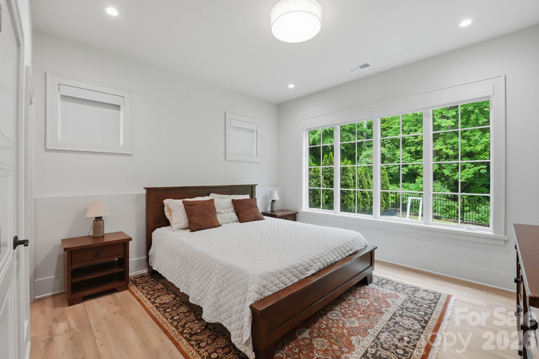 Bedroom 6 - Charlotte
