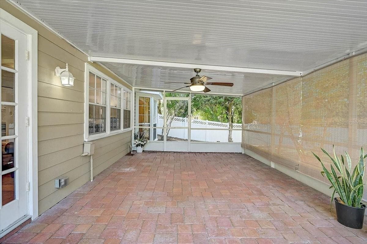 Single Family Residence at 3328 TOBERO LN, SARASOTA, photo 61 of 86