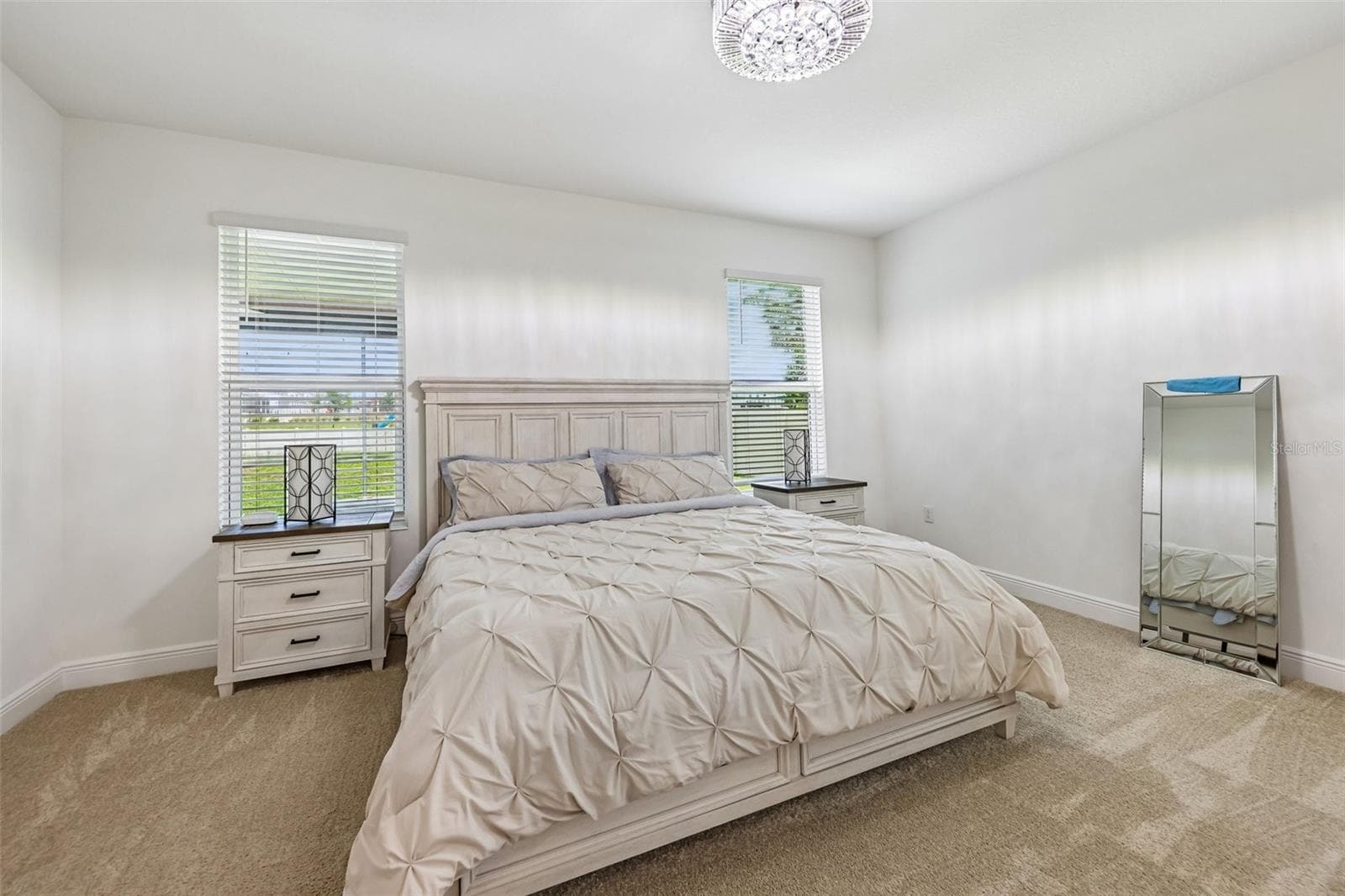 Light, bright and spacious primary suite. - 6100 SIERRA CROWN ST, MOUNT DORA