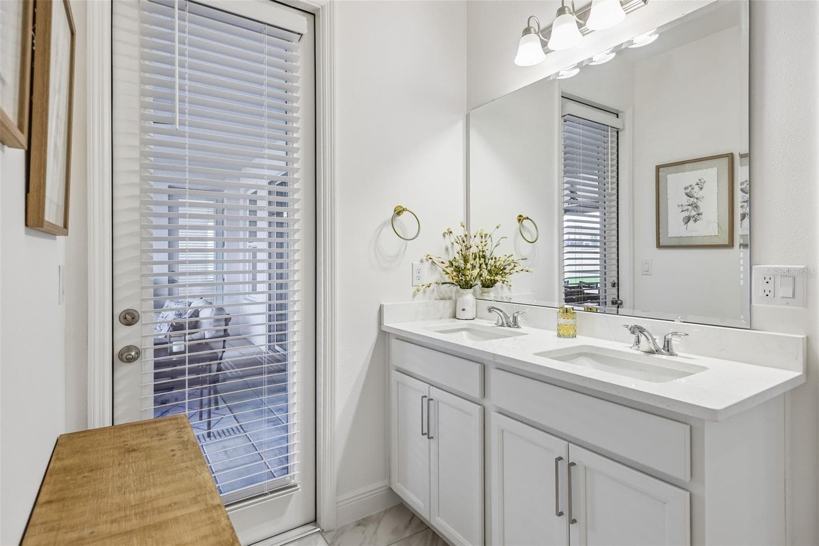 Second full/cabana bath. - 6100 SIERRA CROWN ST, MOUNT DORA