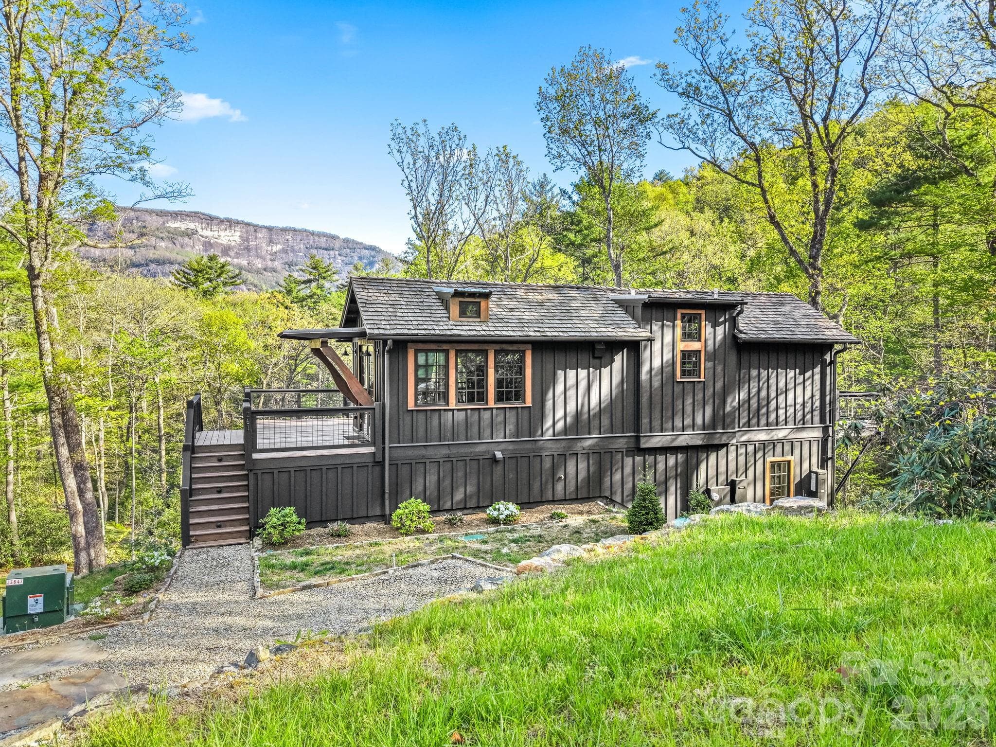 Single Family Residence at 261 Rock Face Trail, Highlands, photo 4 of 42