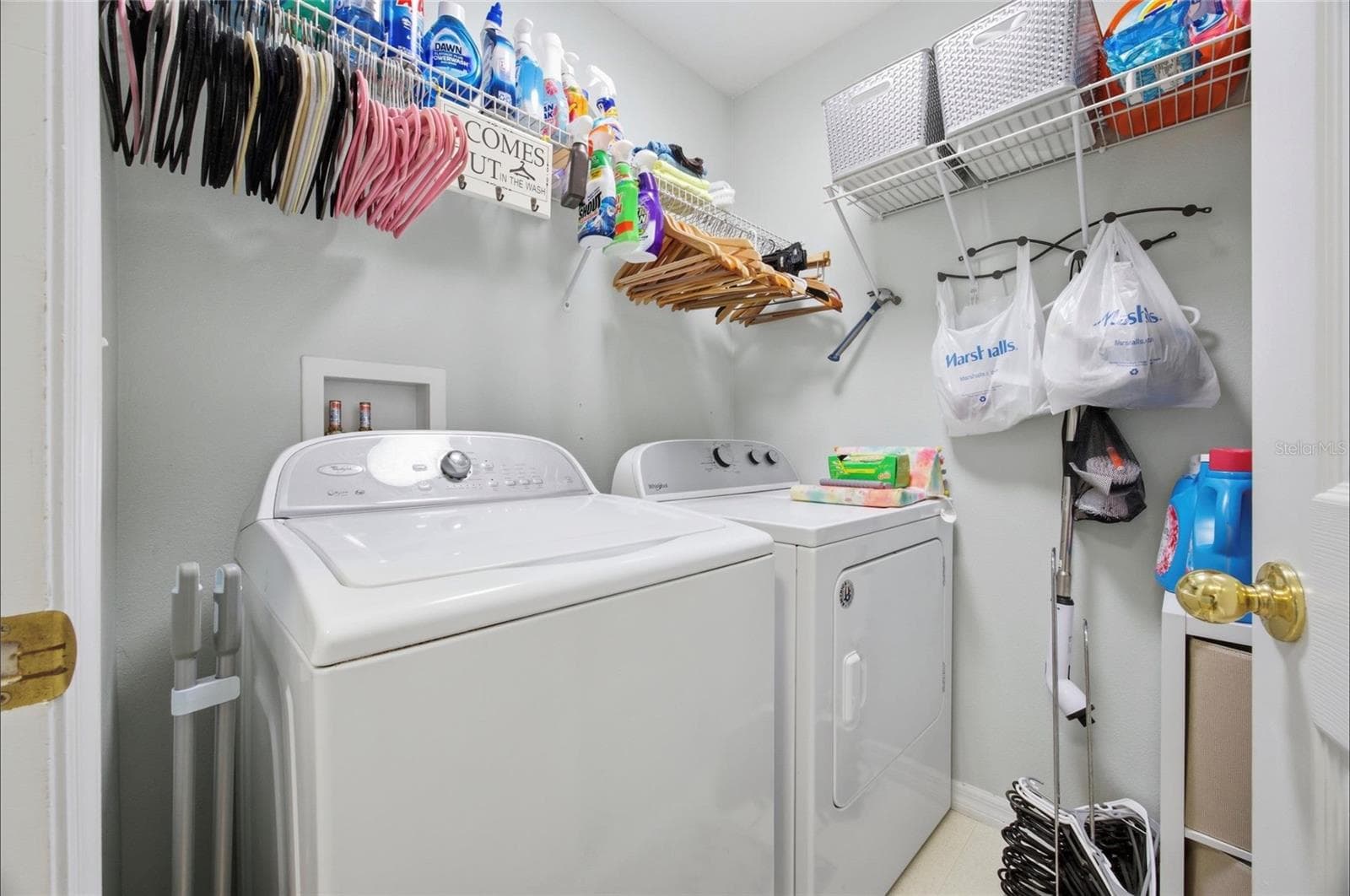 laundry - 2553 ABEY BLANCO DR, ORLANDO