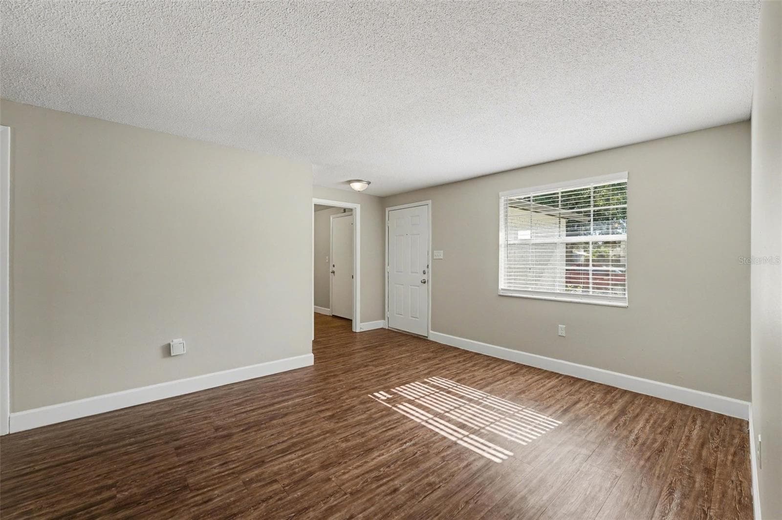 Single Family Residence at 1615 SENECA AVE, LAKELAND, photo 12 of 29