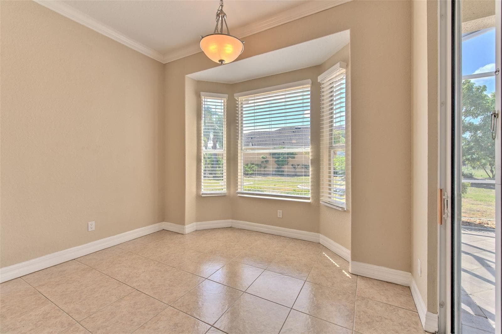 Single Family Residence at 504 RIMINI VISTA WAY, SUN CITY CENTER, photo 17 of 51