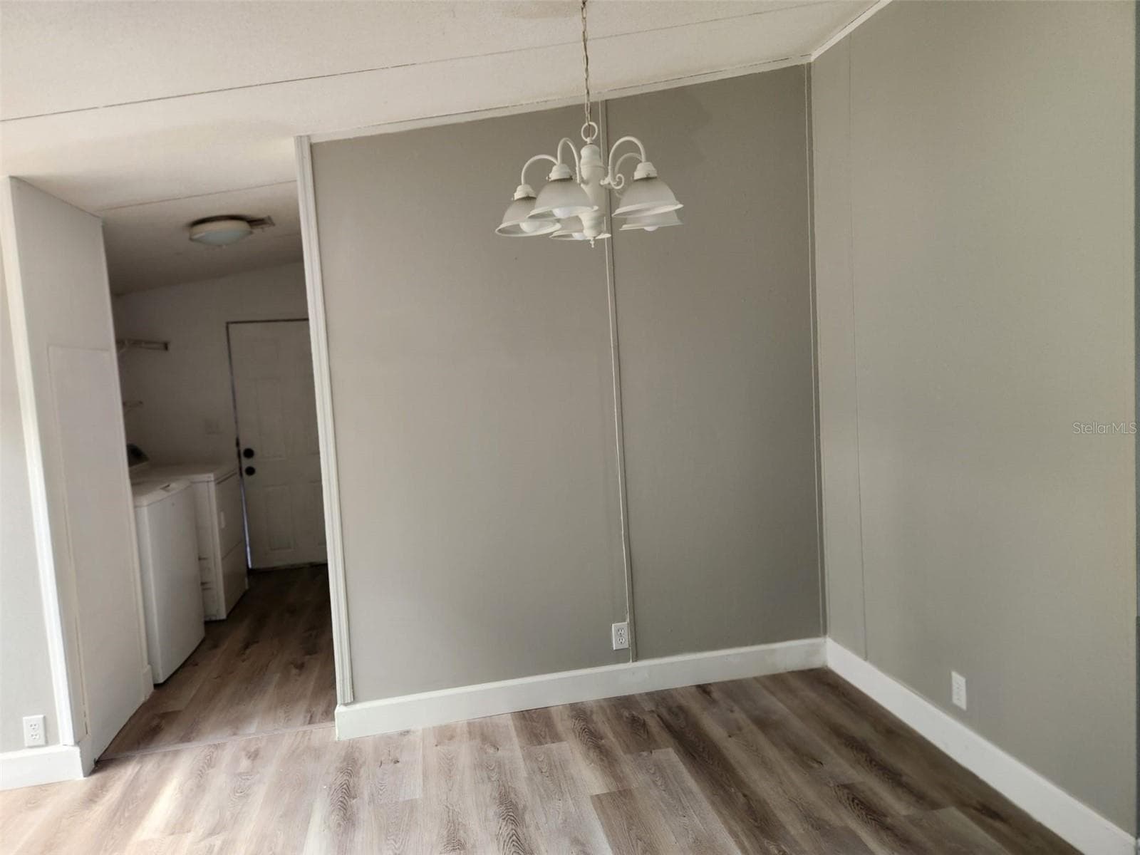 Manufactured Home at 9514 11TH AVE, ORLANDO, photo 10 of 20