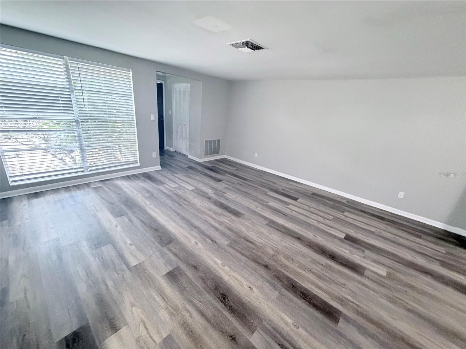 livind Room - 8923 CANDLEWICK LN, PORT RICHEY