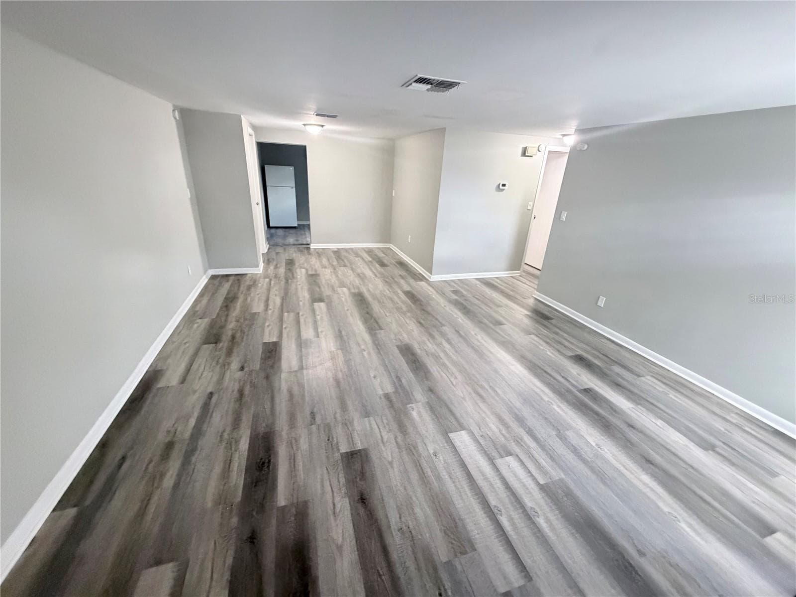 Single Family Residence at 8923 CANDLEWICK LN, PORT RICHEY, photo 5 of 22
