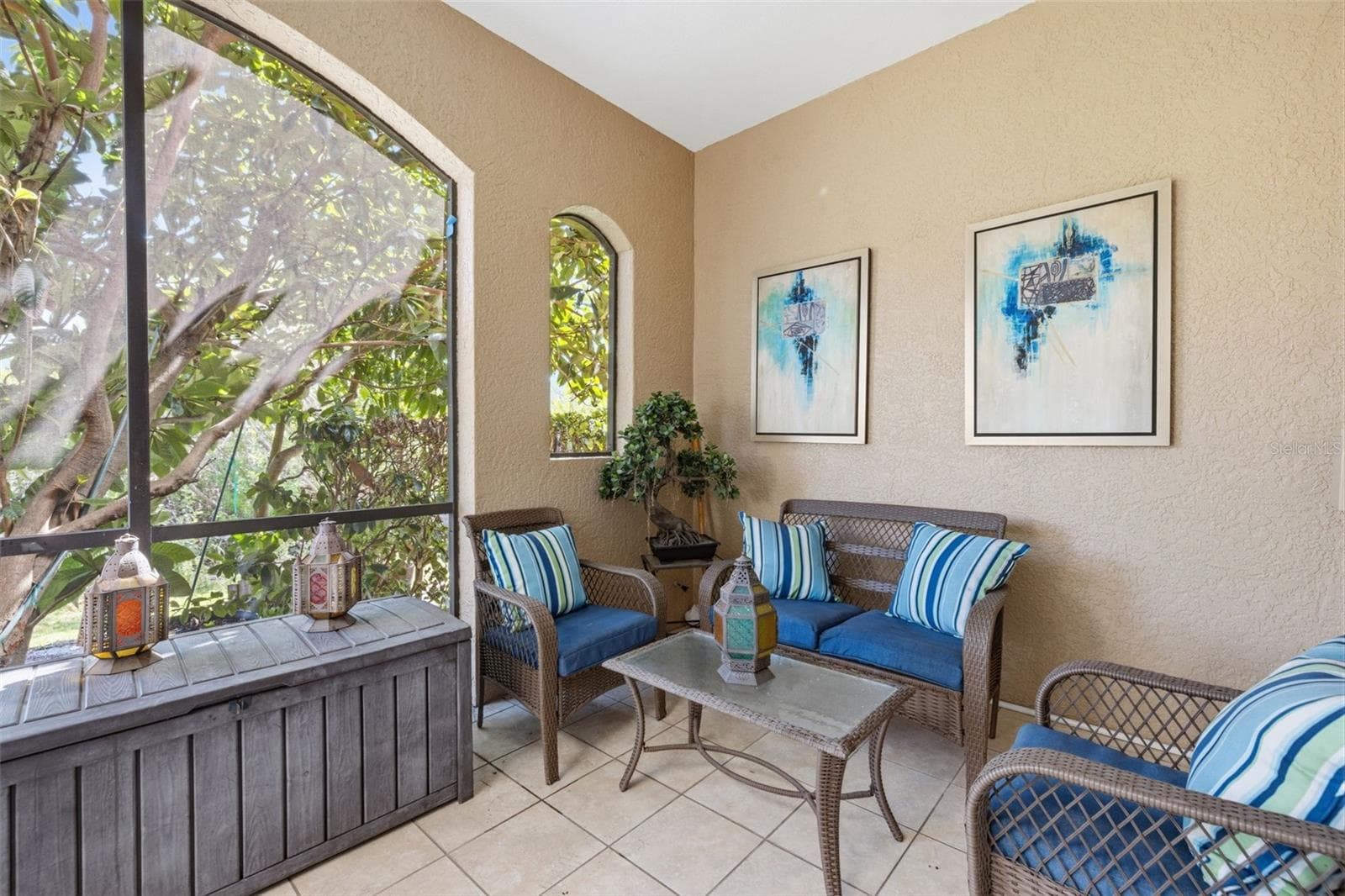 Townhouse at 615 SAXONY BLVD, ST PETERSBURG, photo 44 of 78