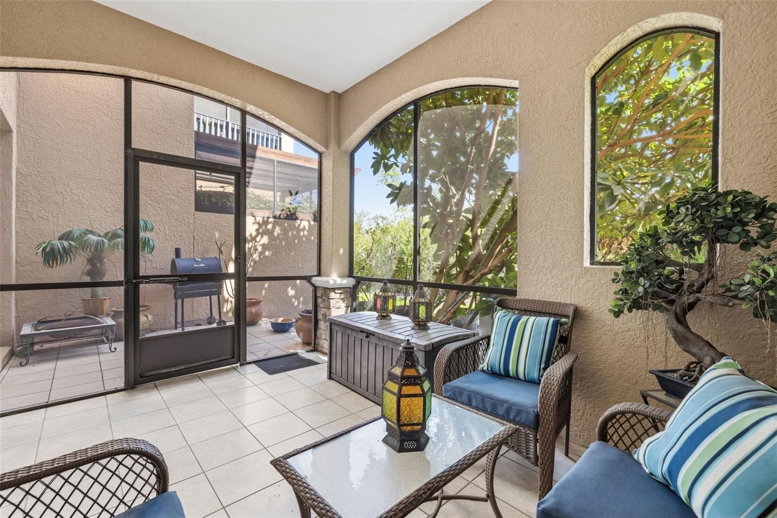Townhouse at 615 SAXONY BLVD, ST PETERSBURG, photo 45 of 78