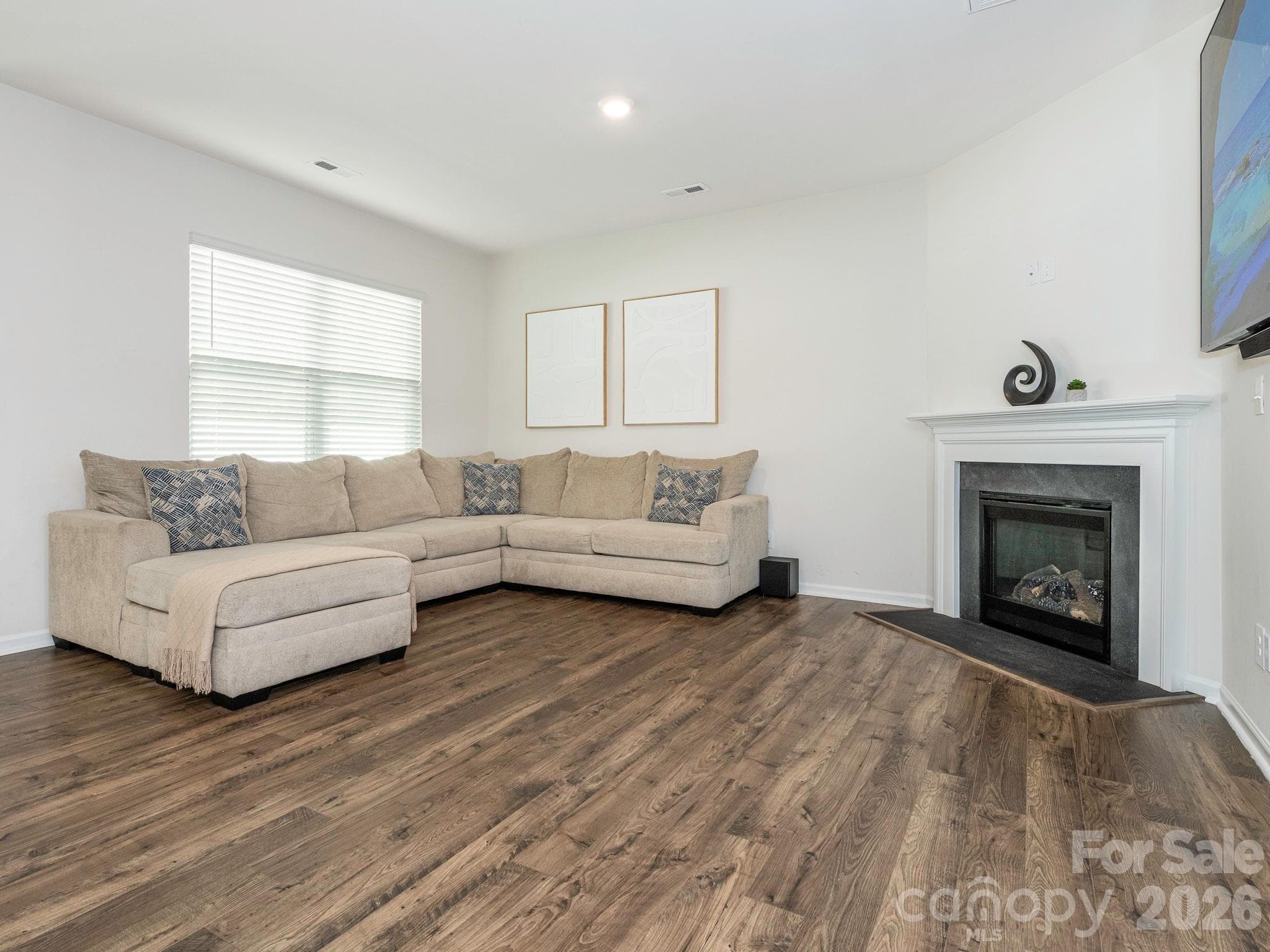 Single Family Residence at 3649 Azalea Ridge Drive, Mount Holly, photo 15 of 48