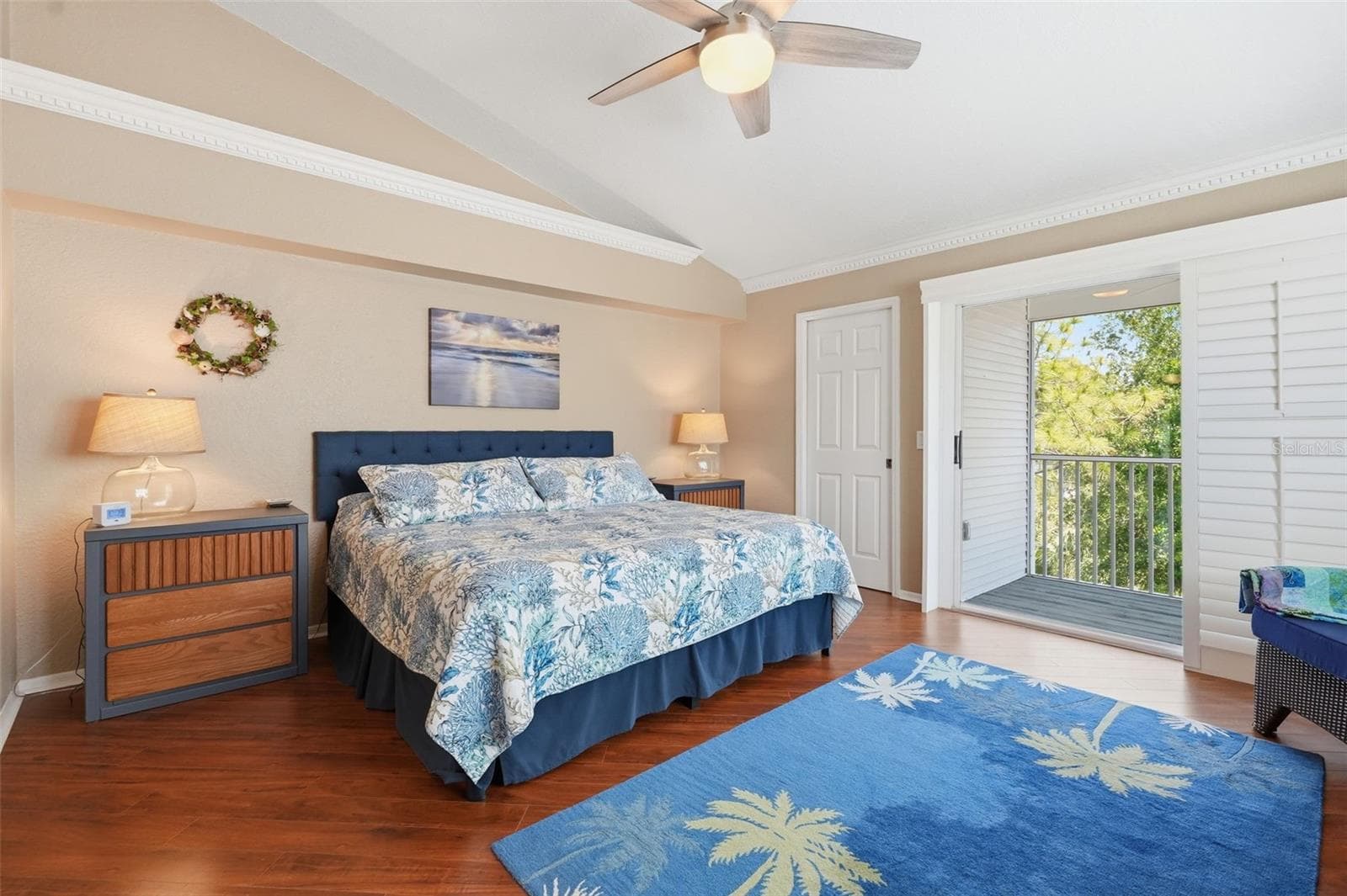 Plantation Doors to the screened patio & 2nd closet. - 14837 SEMINOLE TRL, SEMINOLE