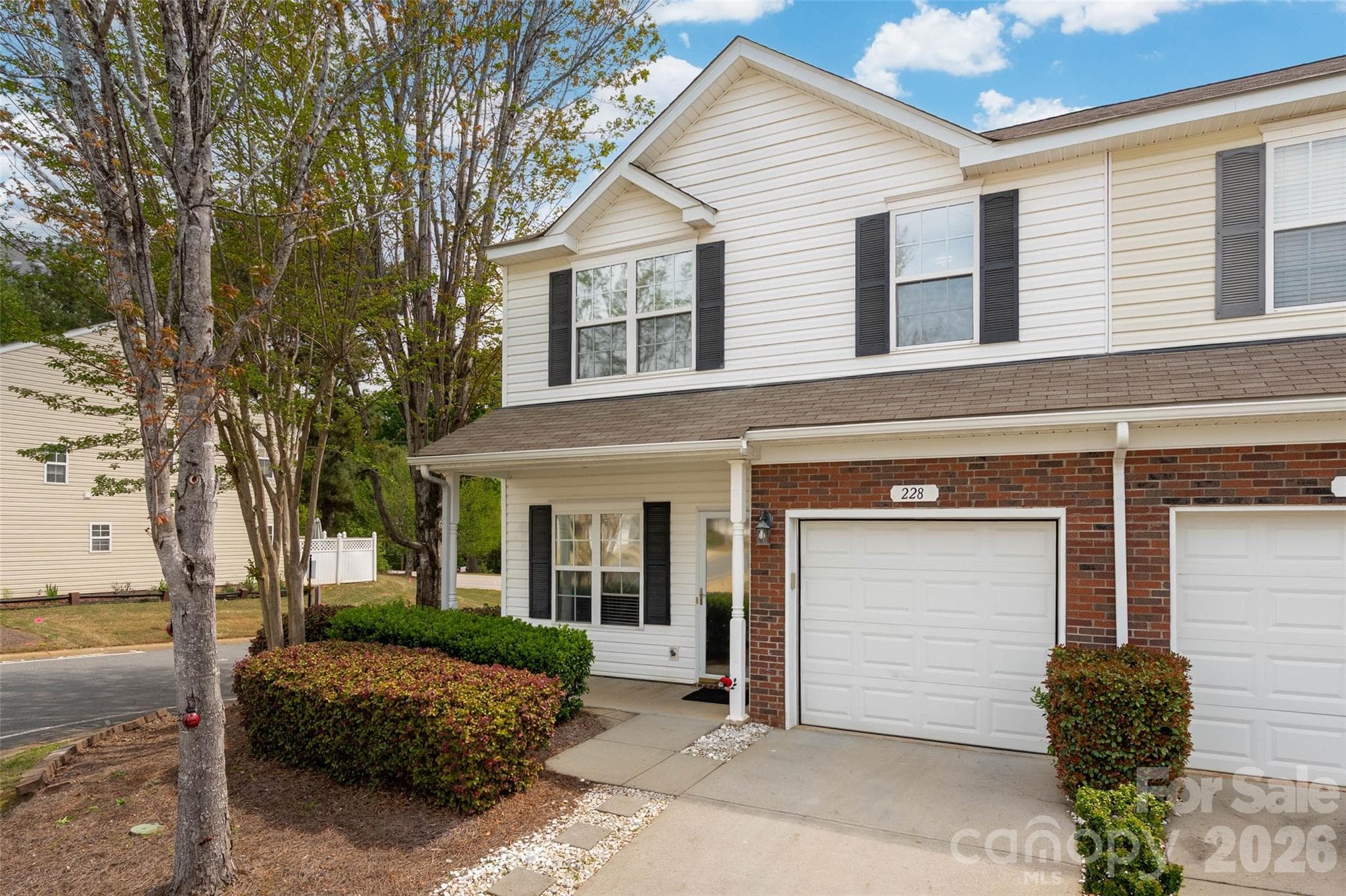 Townhouse at 228 Tail Race Lane, Fort Mill, photo 2 of 34