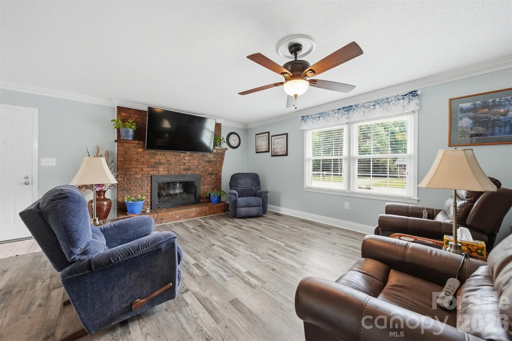 Spacious living room!! - 190 Dixie Trail Drive, Forest City