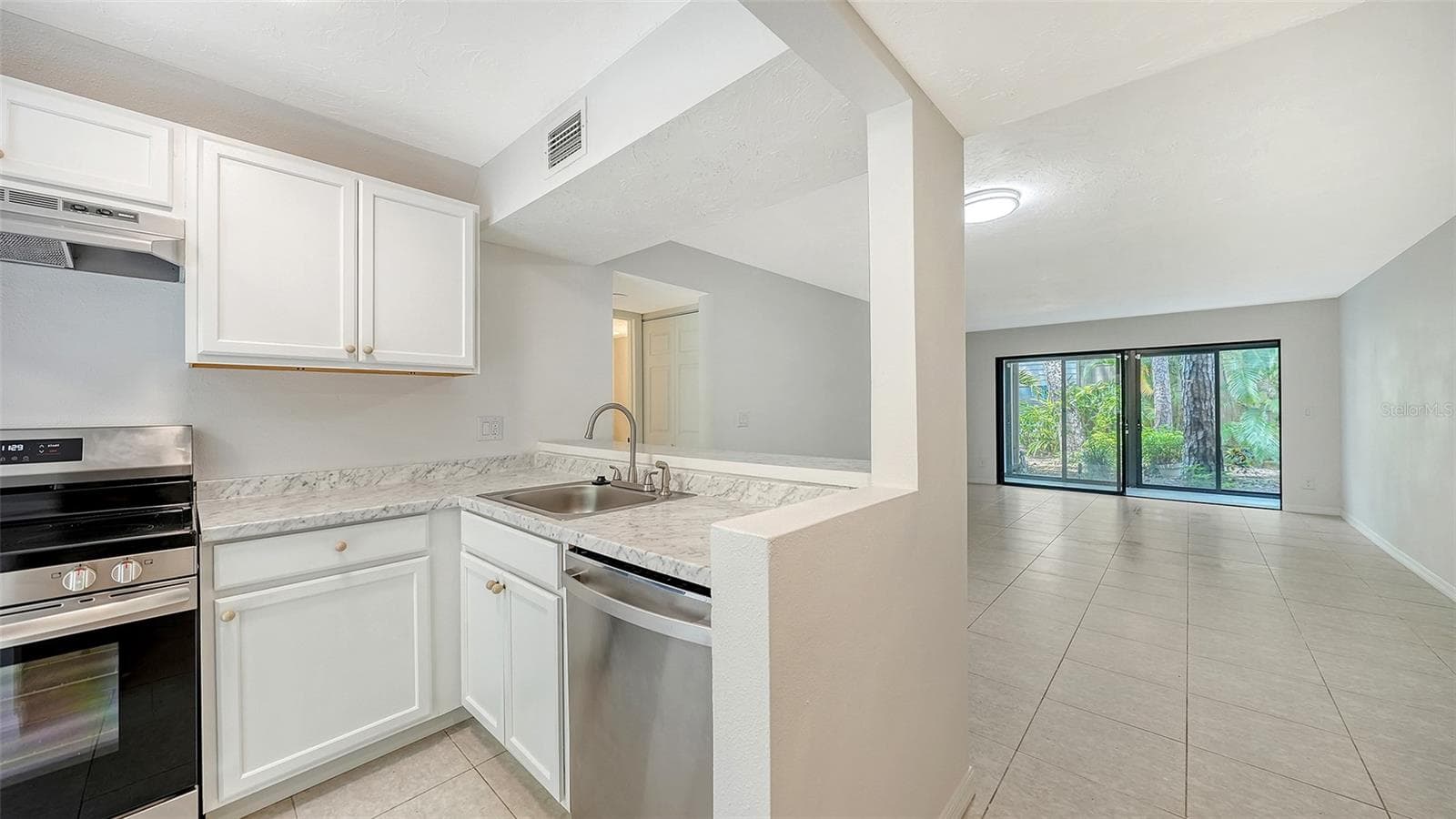 Condominium at 1720 GLENHOUSE DR #326, SARASOTA, photo 3 of 57
