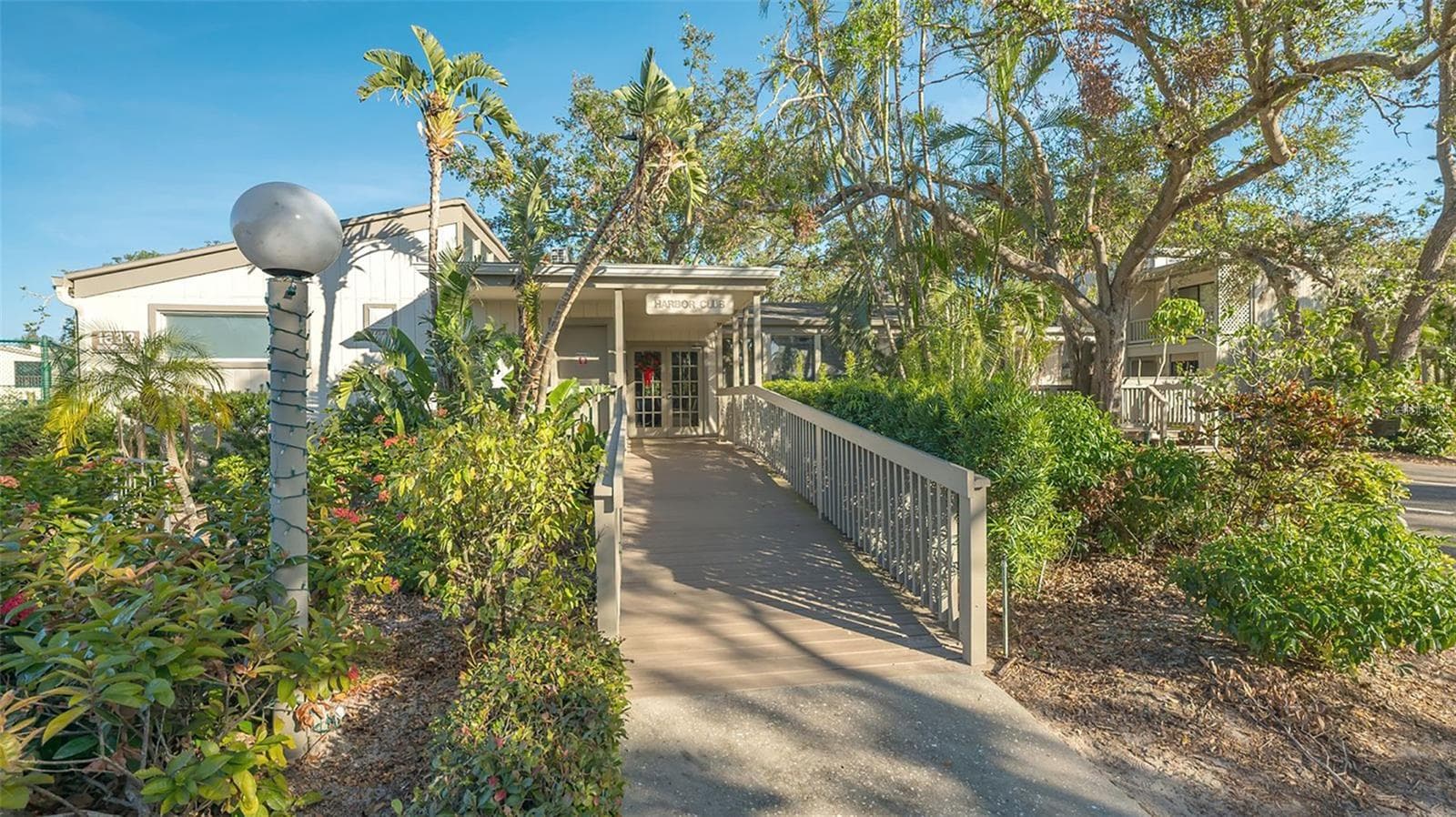 Condominium at 1720 GLENHOUSE DR #326, SARASOTA, photo 29 of 57