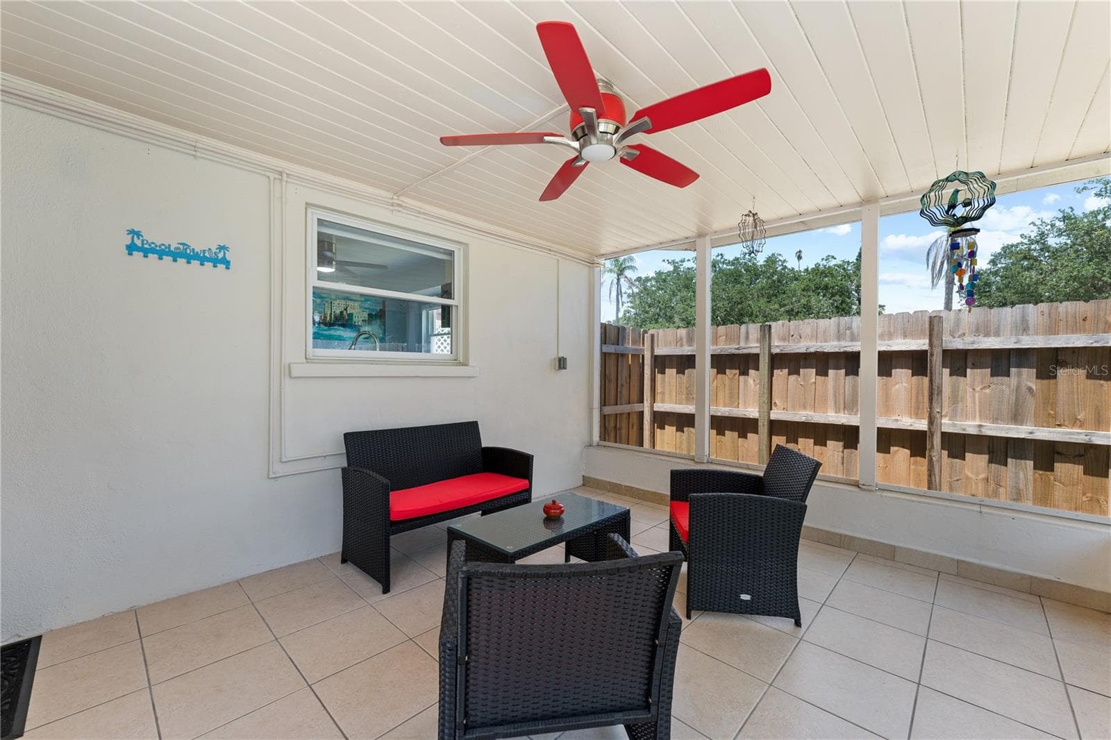 Screened Lanai - 138 PEARL AVE, SARASOTA