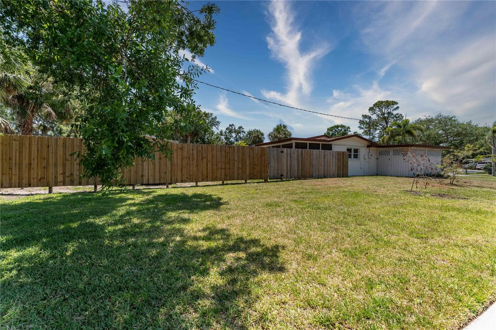 Single Family Residence at 138 PEARL AVE, SARASOTA, photo 31 of 48