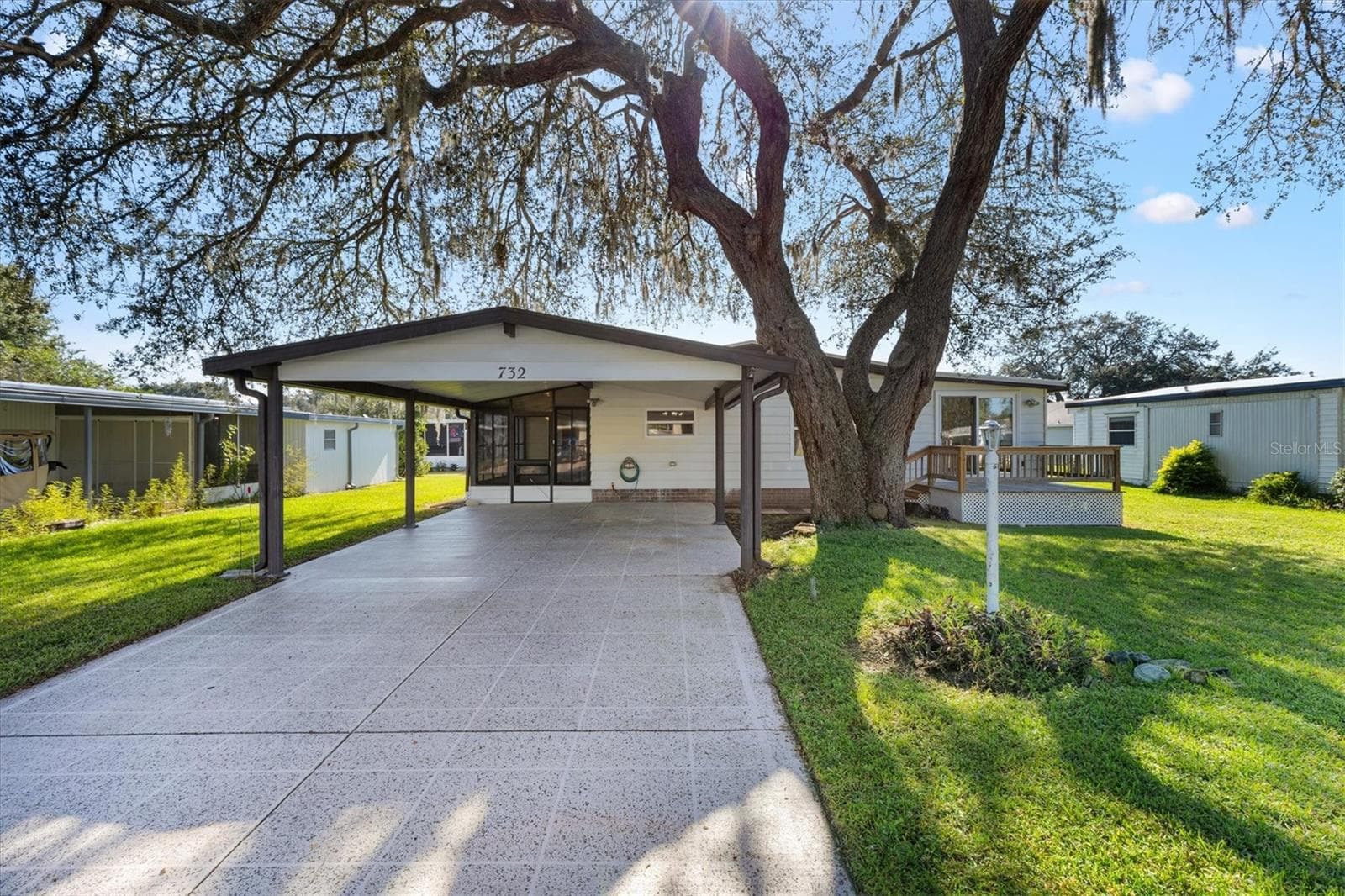 Manufactured Home at 732 ROYAL PALM AVE, THE VILLAGES, photo 27 of 30
