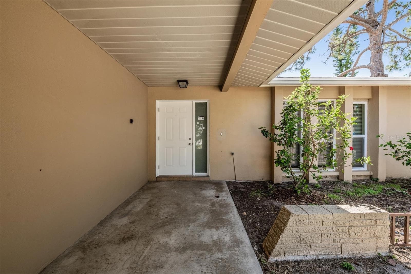 Single Family Residence at 1124 DANNY DR, SARASOTA, photo 2 of 45