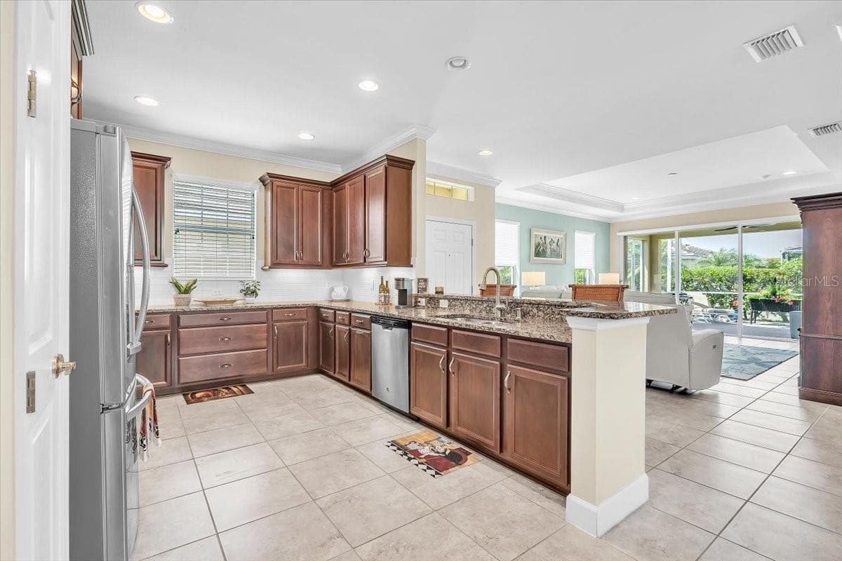 Single Family Residence at 2615 VAREO CT, CAPE CORAL, photo 10 of 48