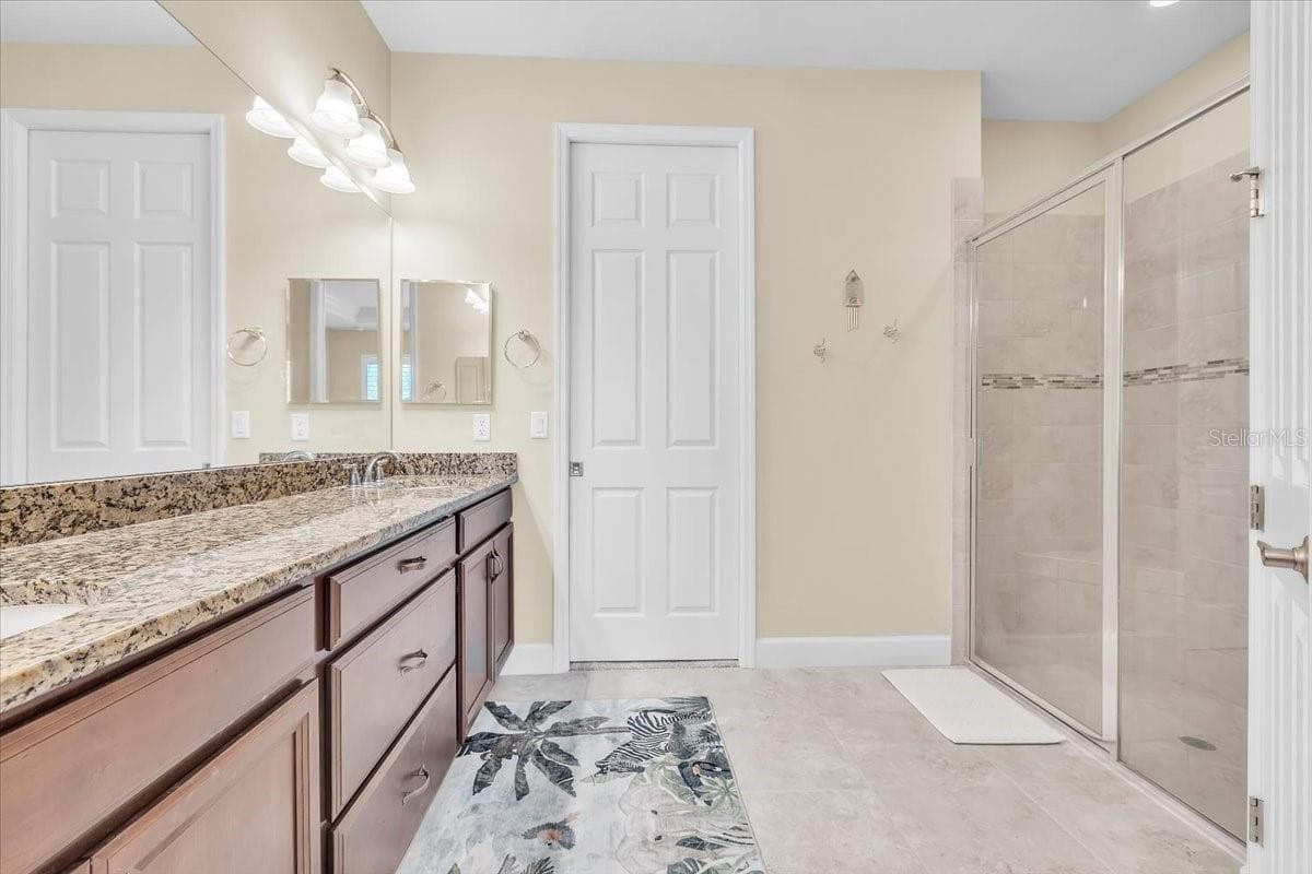 Single Family Residence at 2615 VAREO CT, CAPE CORAL, photo 18 of 48