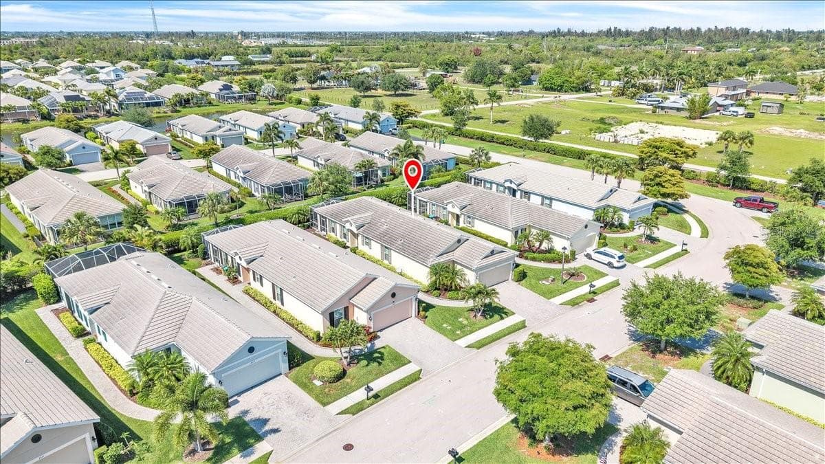 Single Family Residence at 2615 VAREO CT, CAPE CORAL, photo 38 of 48