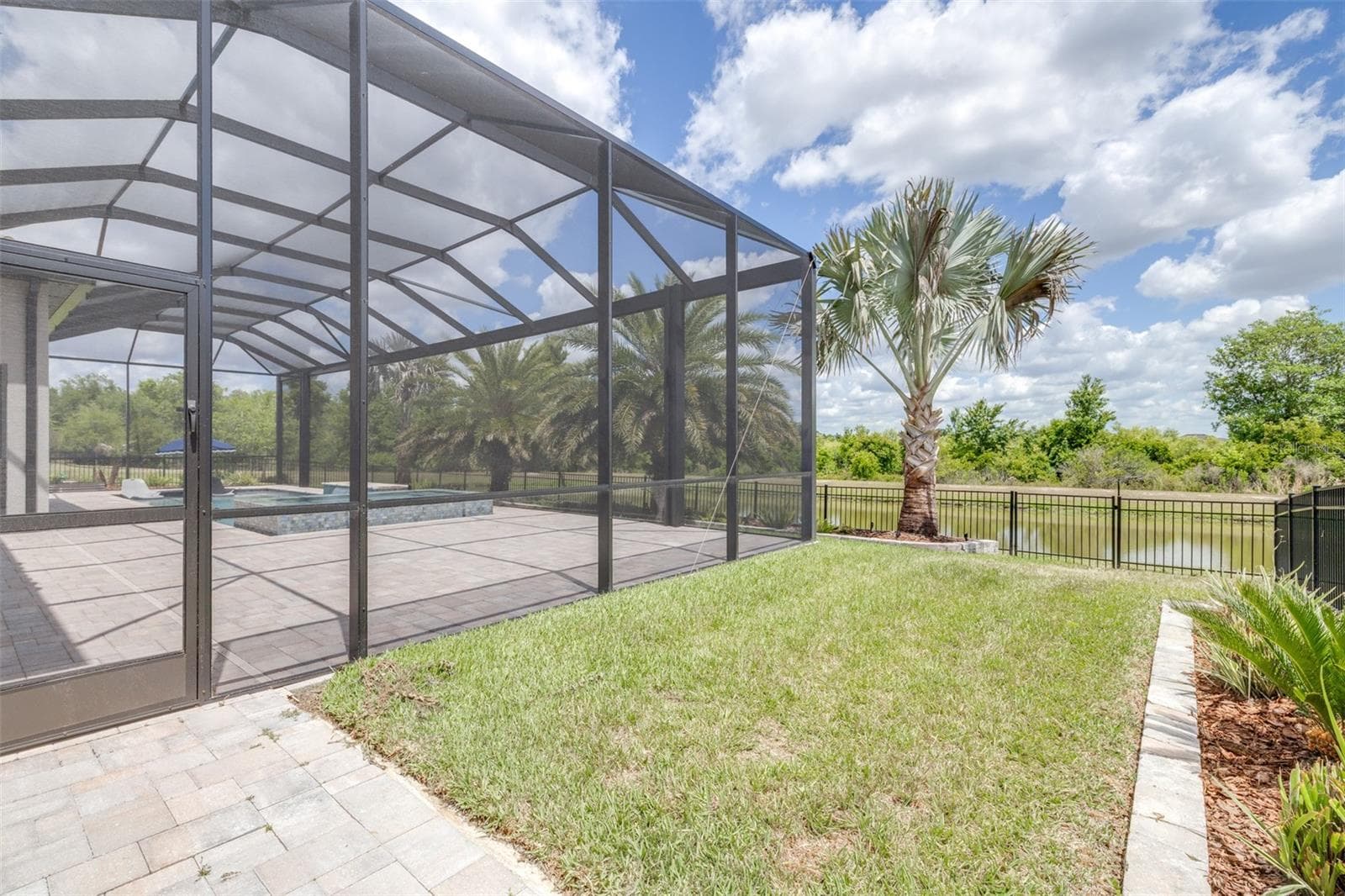 Single Family Residence at 7190 GRAYBROOK DR, WESLEY CHAPEL, photo 85 of 96