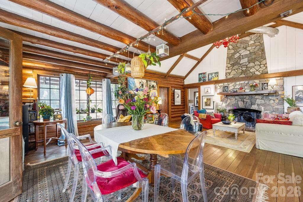 Open dining area - 2107 Mandarin Boulevard, Charlotte