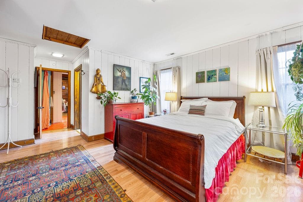 Primary bedroom - 2107 Mandarin Boulevard, Charlotte