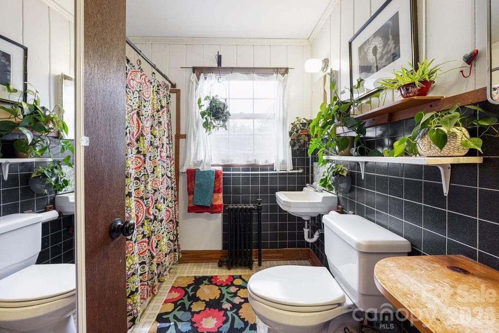 Primary bath - 2107 Mandarin Boulevard, Charlotte