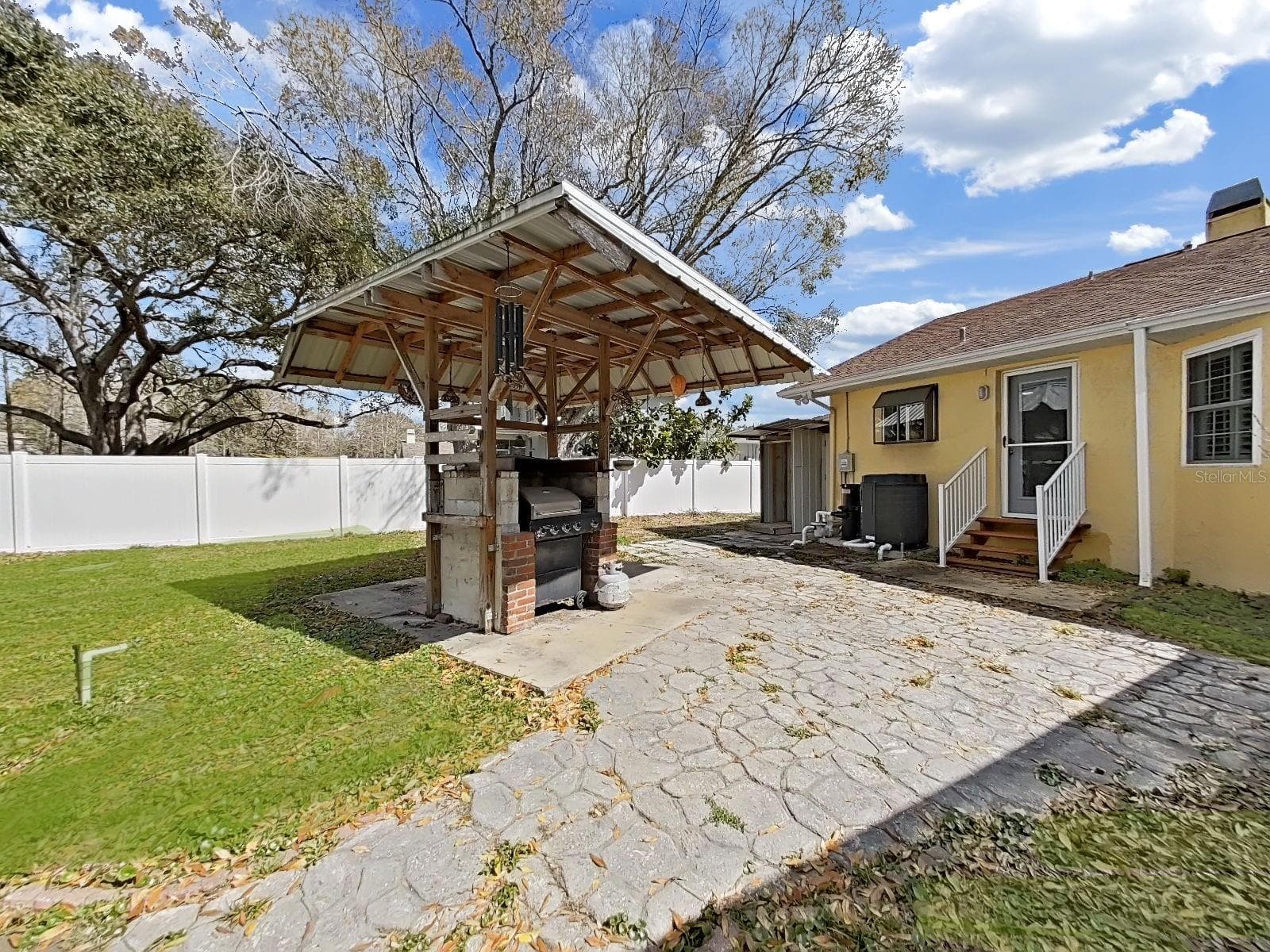 Single Family Residence at 438 LAFAYETTE BLVD, OLDSMAR, photo 35 of 67