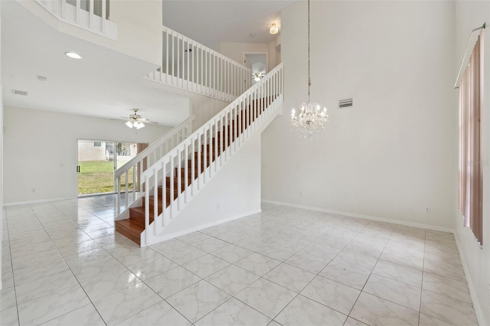 Single Family Residence at 1960 ASPENRIDGE CT, OCOEE, photo 7 of 58