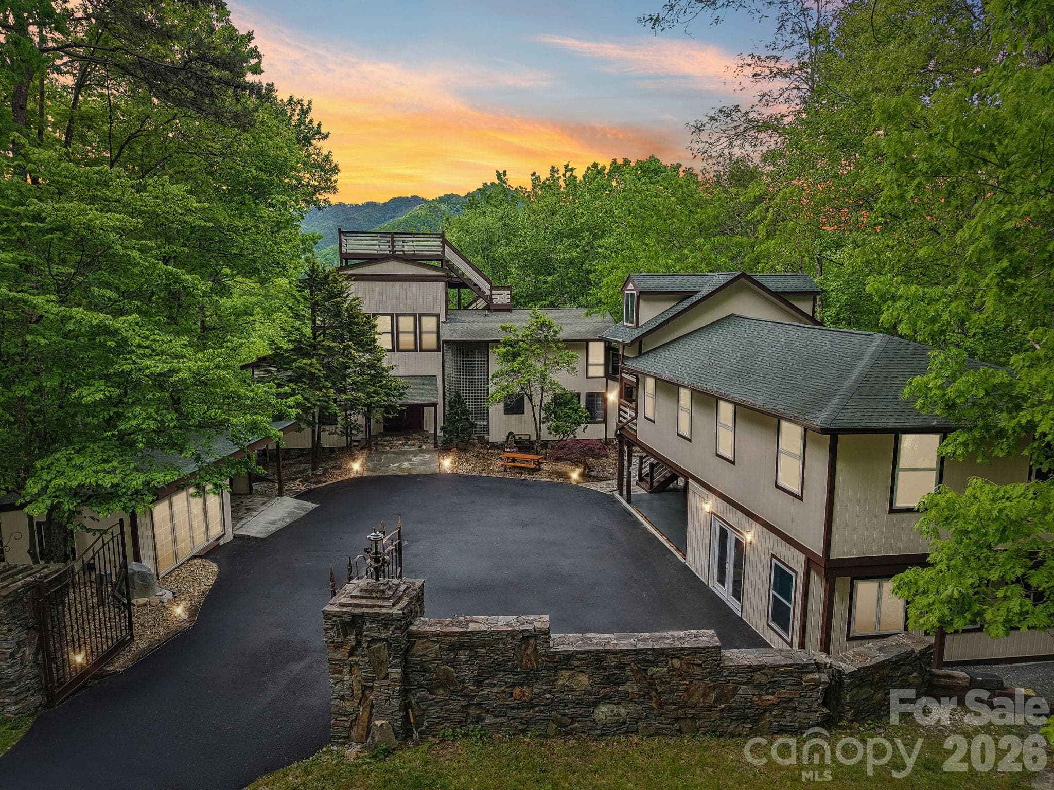 295 Dills Road