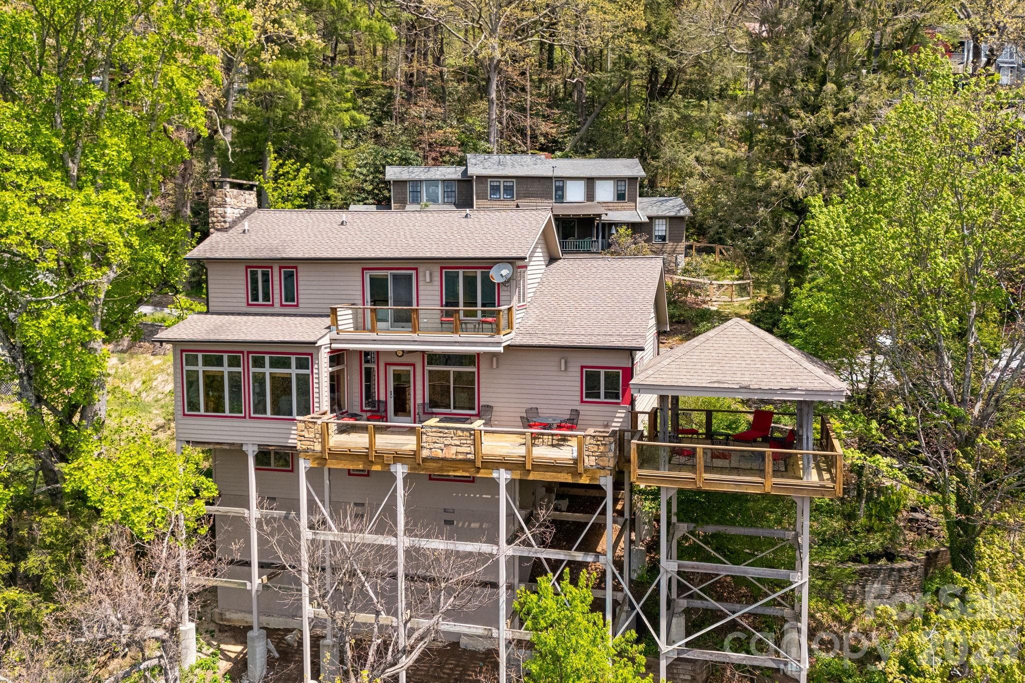 Single Family Residence at 206 Twin Springs Road, Blowing Rock, photo 40 of 48