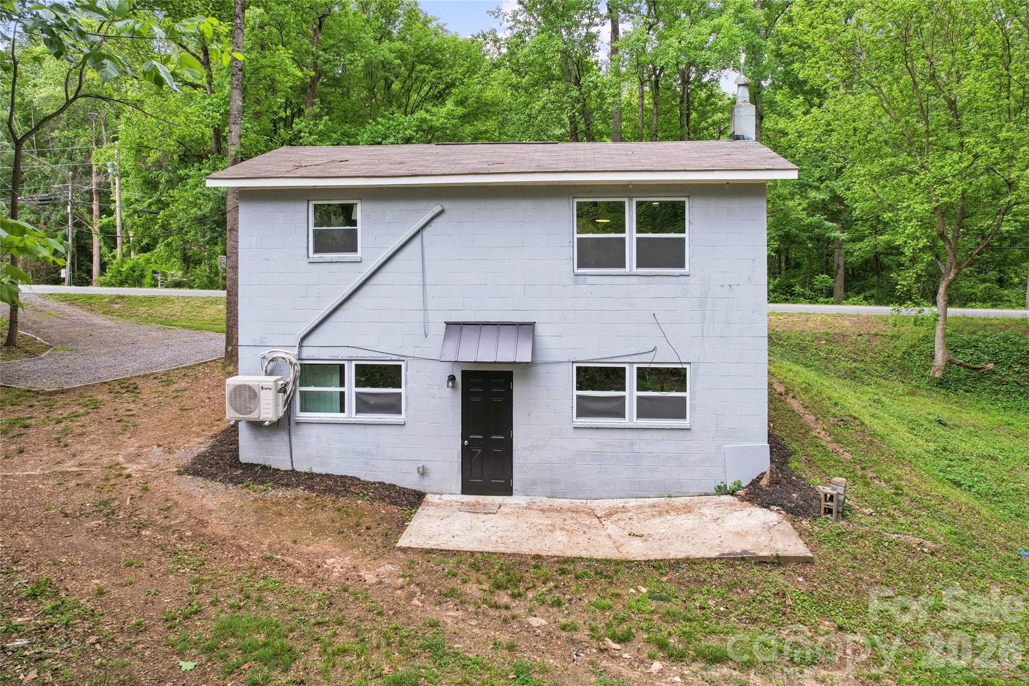 Single Family Residence at 1014 N Mountain Street, Cherryville, photo 4 of 28