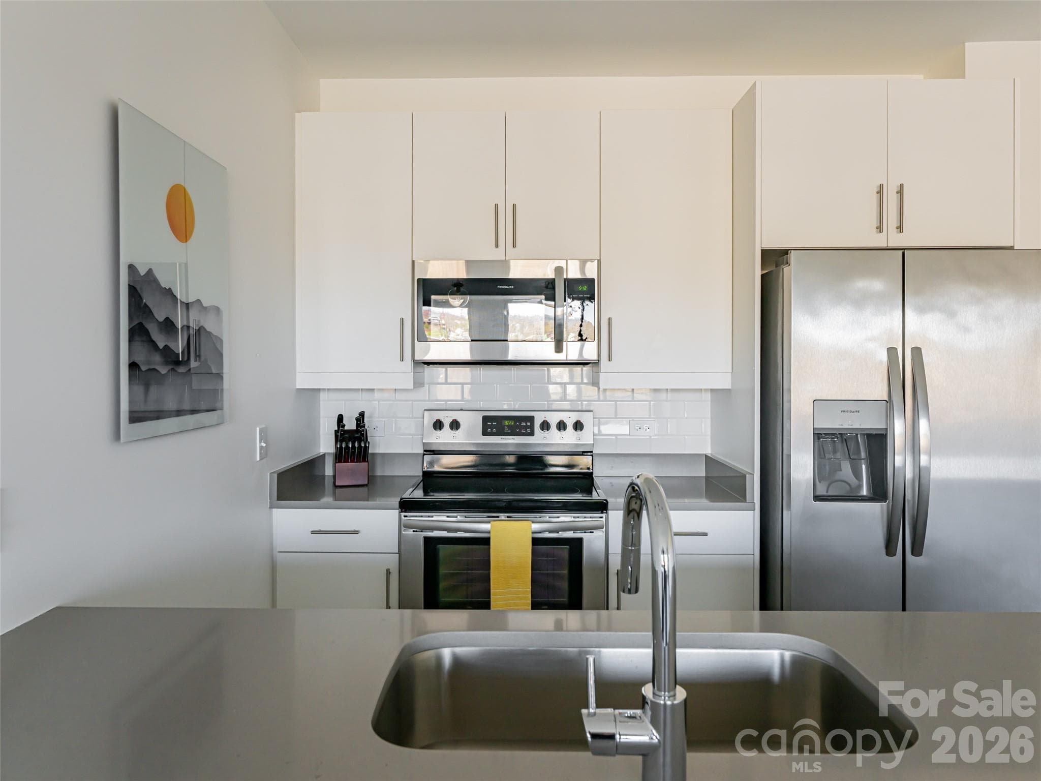 Condominium at 68 Craven Street, Asheville, photo 20 of 38
