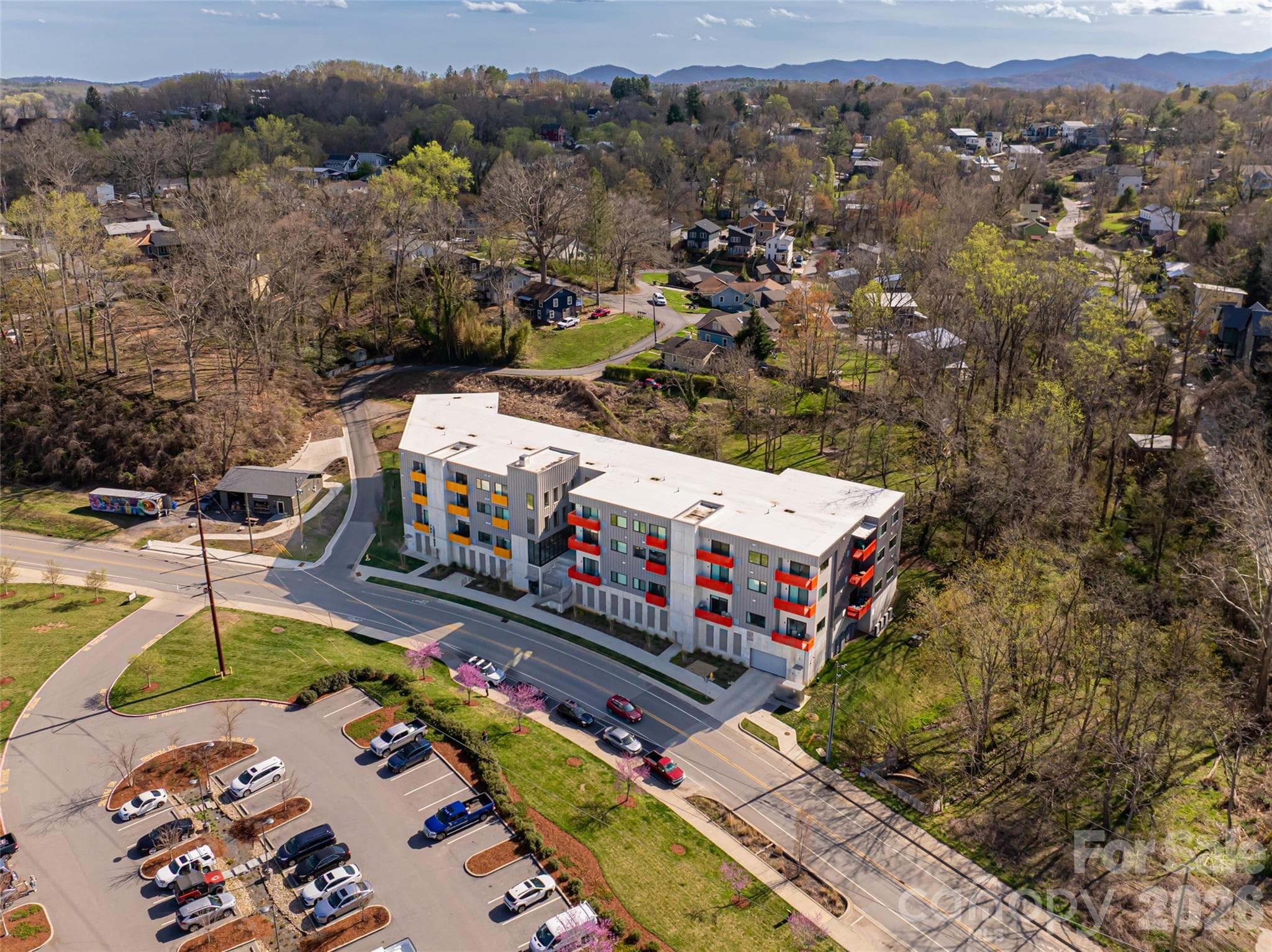 Condominium at 68 Craven Street, Asheville, photo 32 of 38