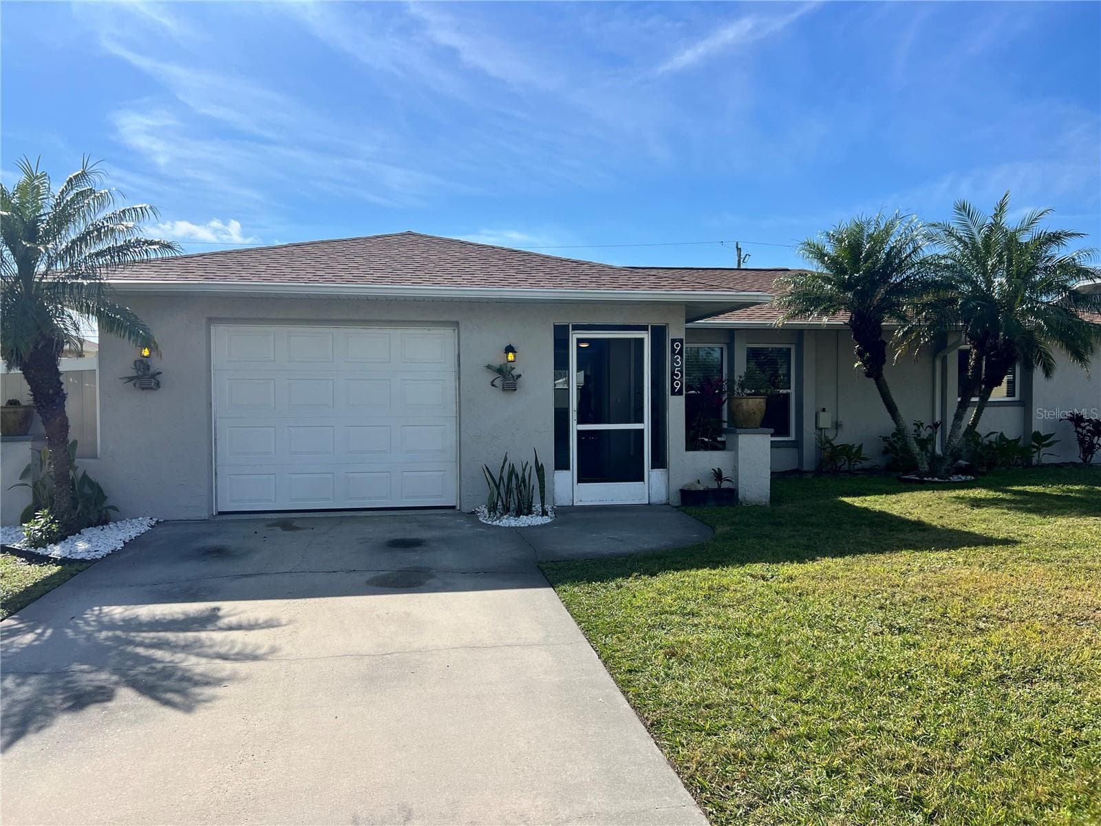 9359 CASA GRANDE AVE