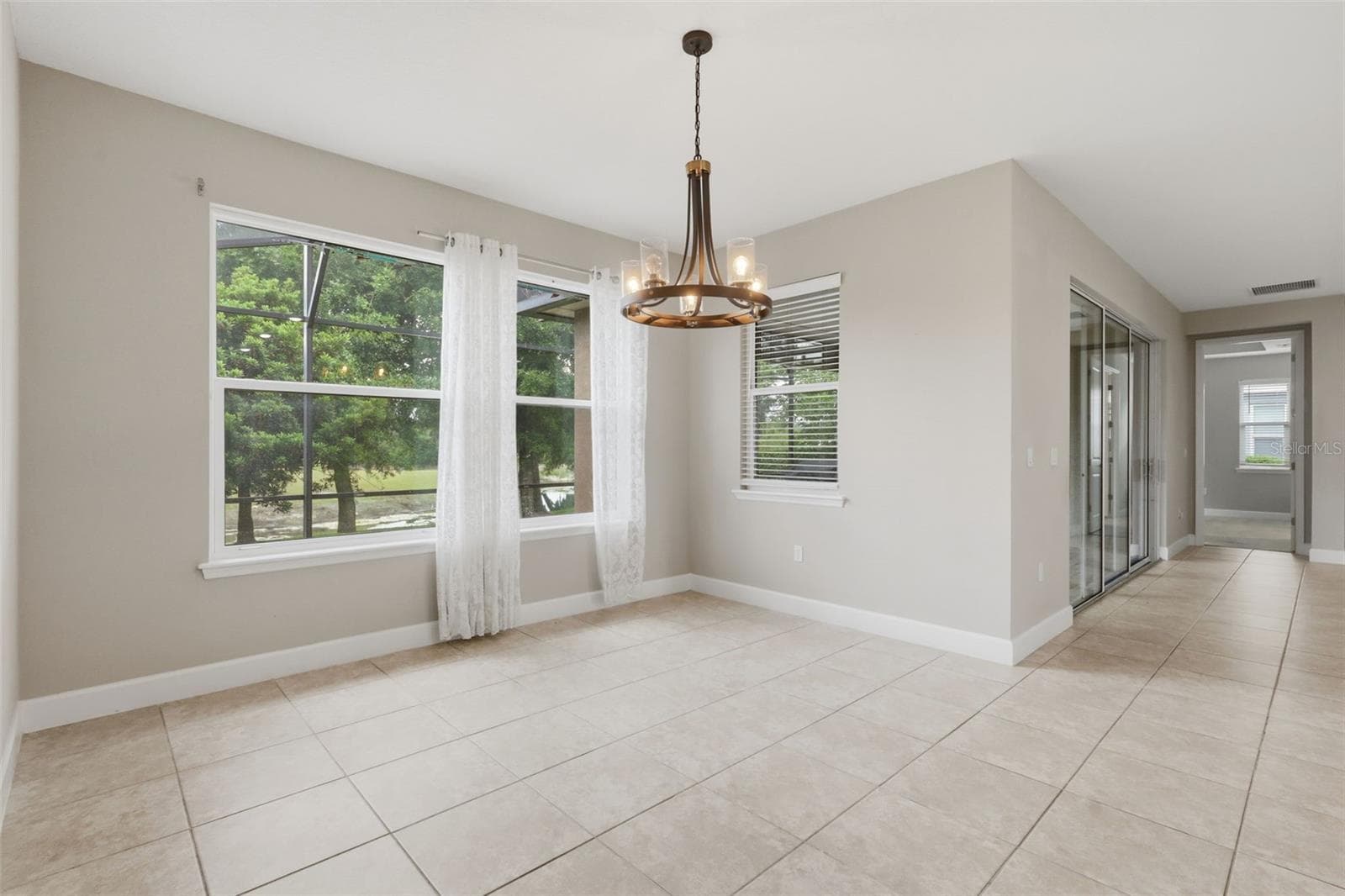 DINING AREA - 1022 VICTORIA HILLS DR S, DELAND