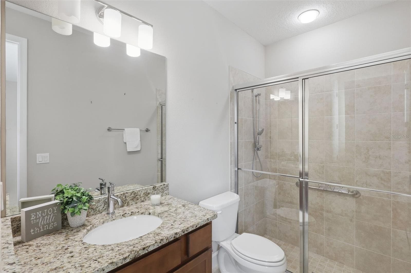 BATHROOM 3 - 1022 VICTORIA HILLS DR S, DELAND