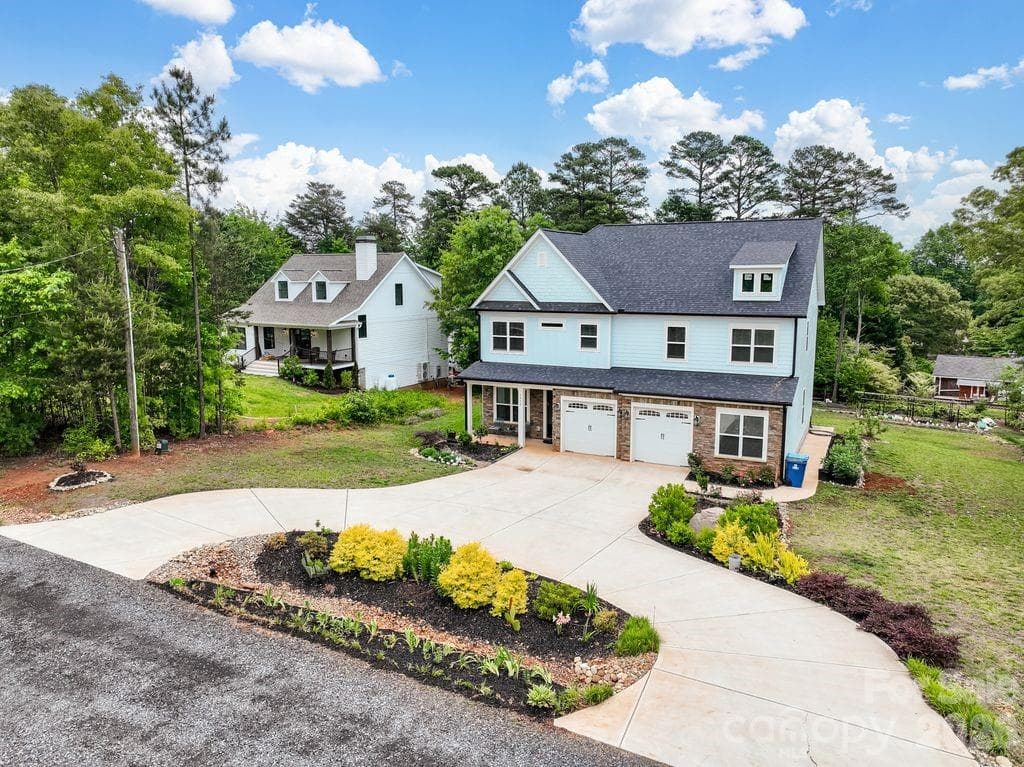 Single Family Residence at 4950 Surfwood Drive, Sherrills Ford, photo 2 of 48