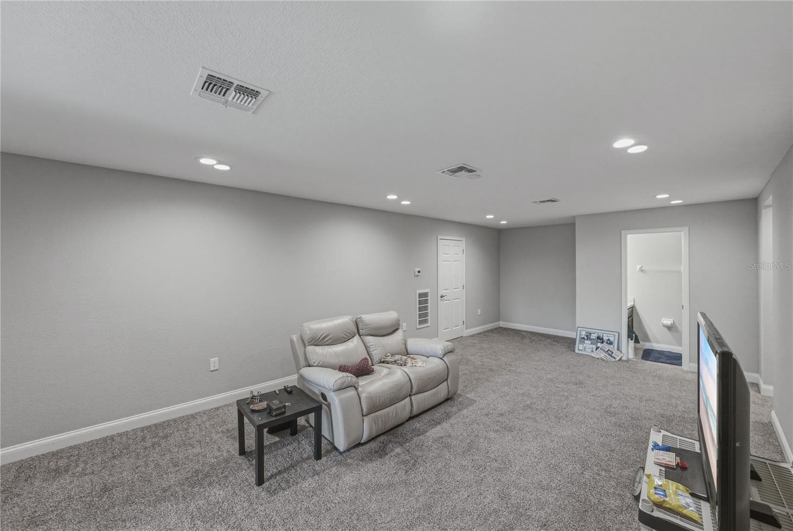 Single Family Residence at 1444 CYPRESS VIEW LN, LAKELAND, photo 44 of 76