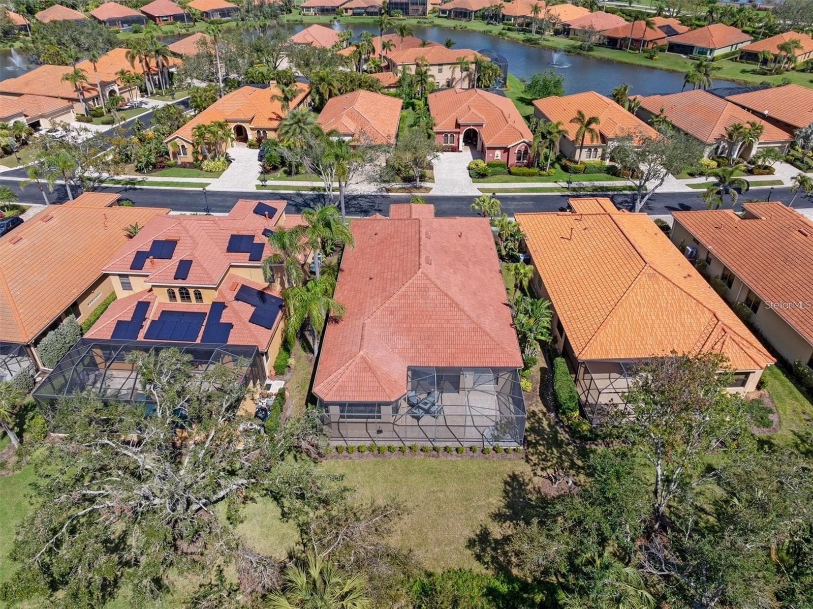 Single Family Residence at 5142 COTE DU RHONE WAY, SARASOTA, photo 3 of 31