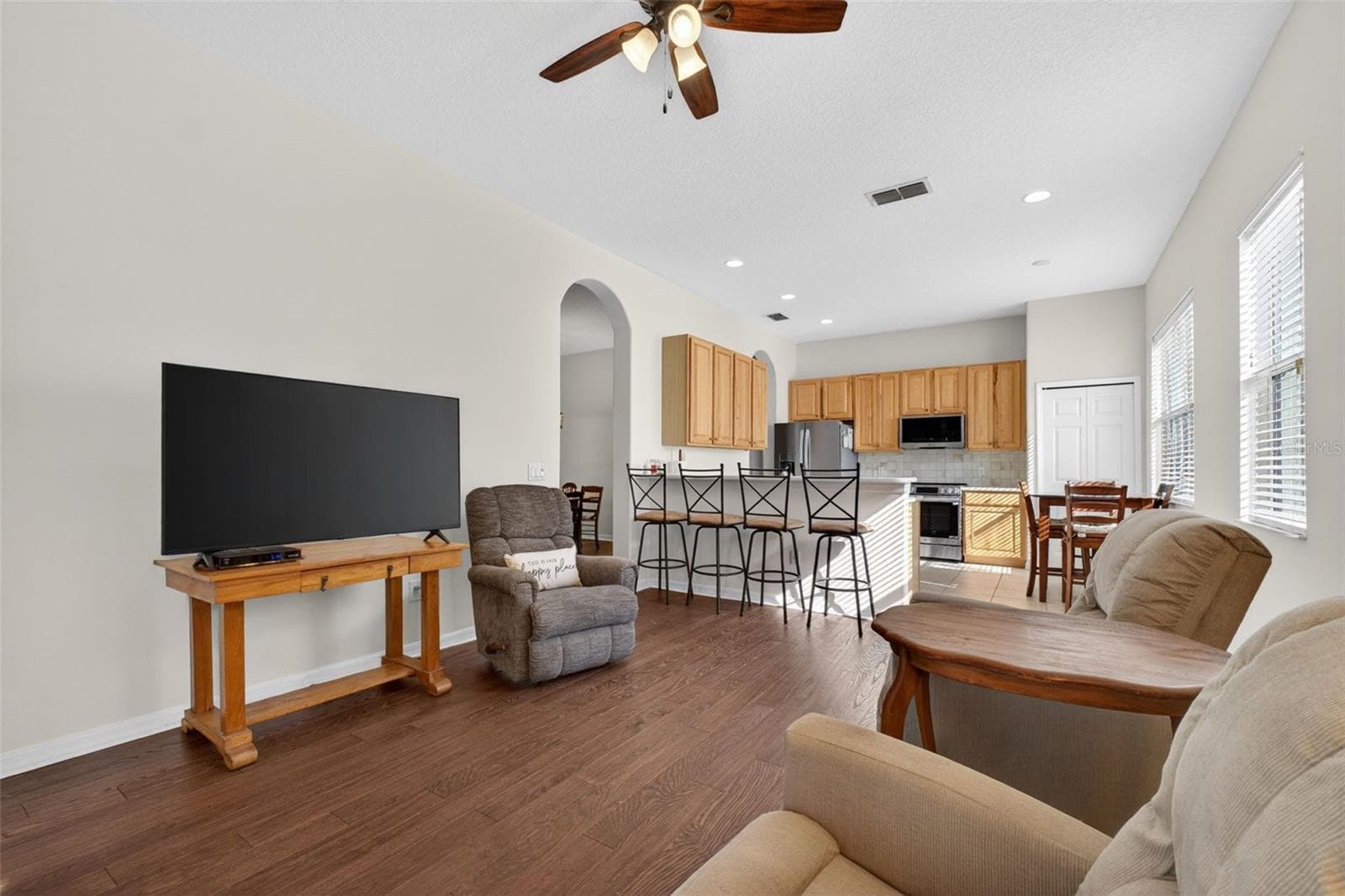 Single Family Residence at 111 FLAME VINE WAY, GROVELAND, photo 9 of 30