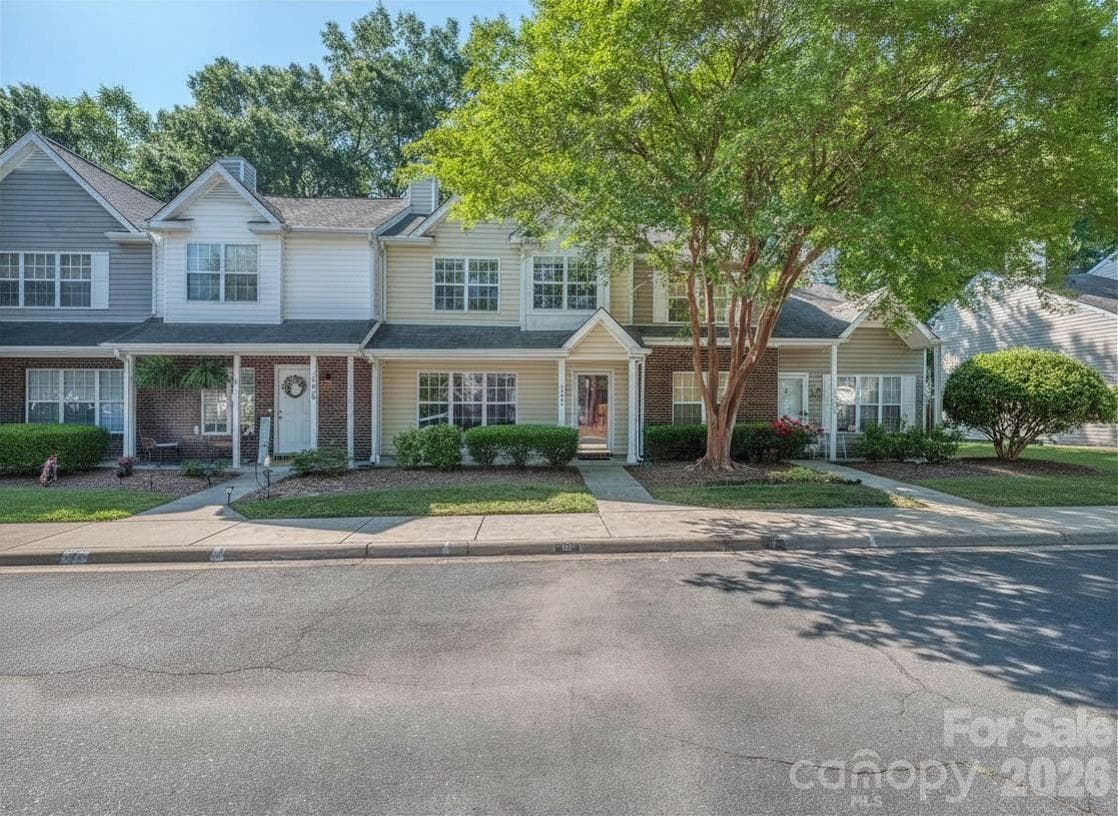 Townhouse at 12844 Spirit Bound Way, Charlotte, photo 2 of 30
