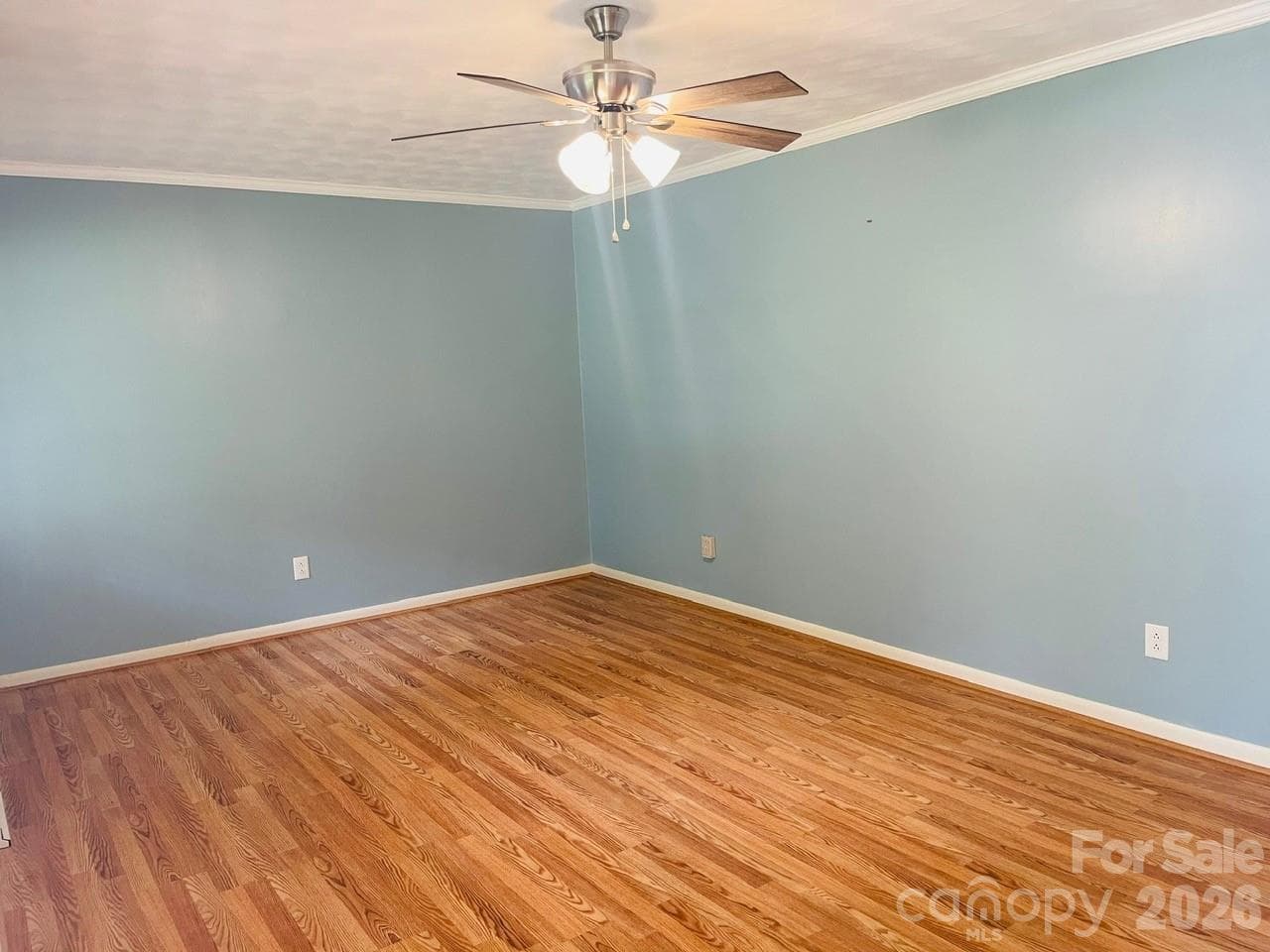 Living Room - 348 Random Drive, New London