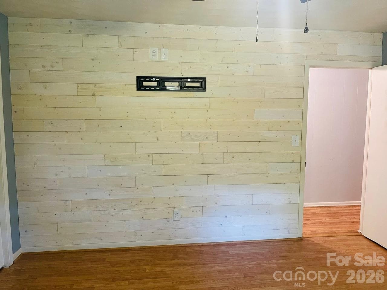 Primary Bedroom - 348 Random Drive, New London