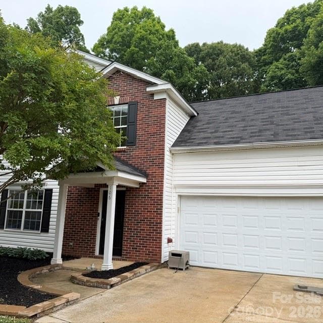 Single Family Residence at Mooresville, photo 2 of 26